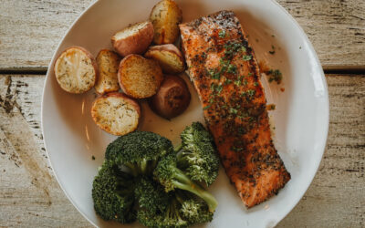 Garlic Glazed Grilled Salmon